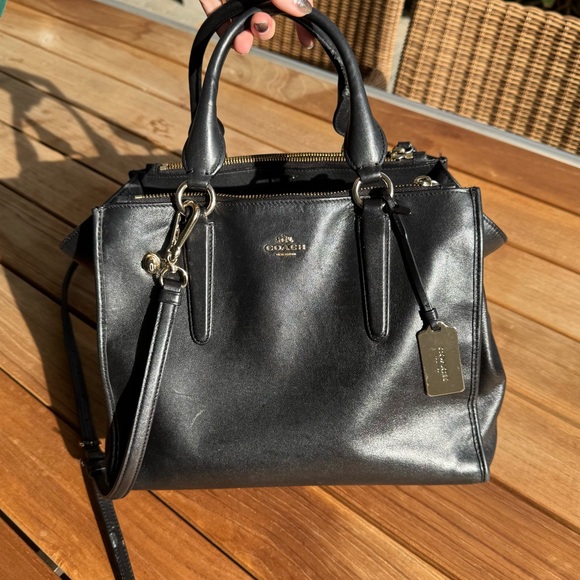 Black Leather Coach Handbag - Picture 2 of 12